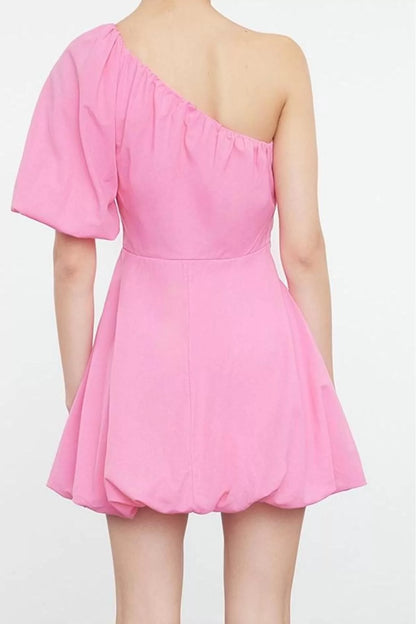 Women's Mini Length Asymmetrical Neck Fitted A-Line Balloon Skirt Detailed One Shoulder Poplin Woven Short Dress