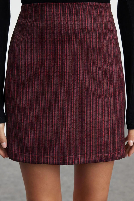 Women Fashion Style Mini Unlined Woven A-Line Woven Mini Plaid Skirt