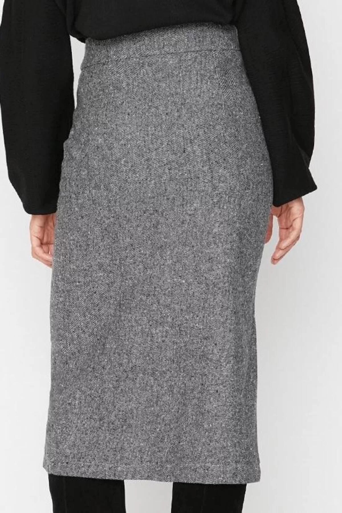 Women Fashion Style Midi Unlined Woven Pocket Detail Buttoned Cashmere Fabric Midi Woven Skirt