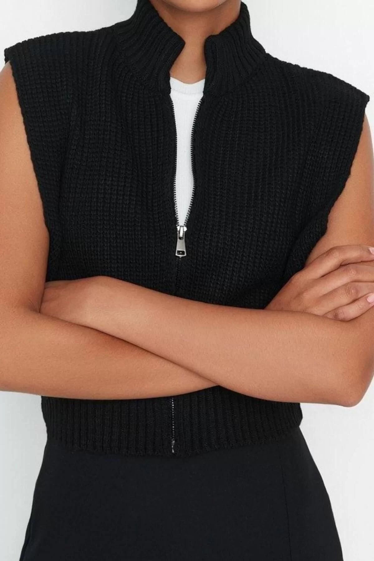 Women's Fashion Stylish Stand Collar Standard Sleeve Crop Zipper Basic Knitwear Vest