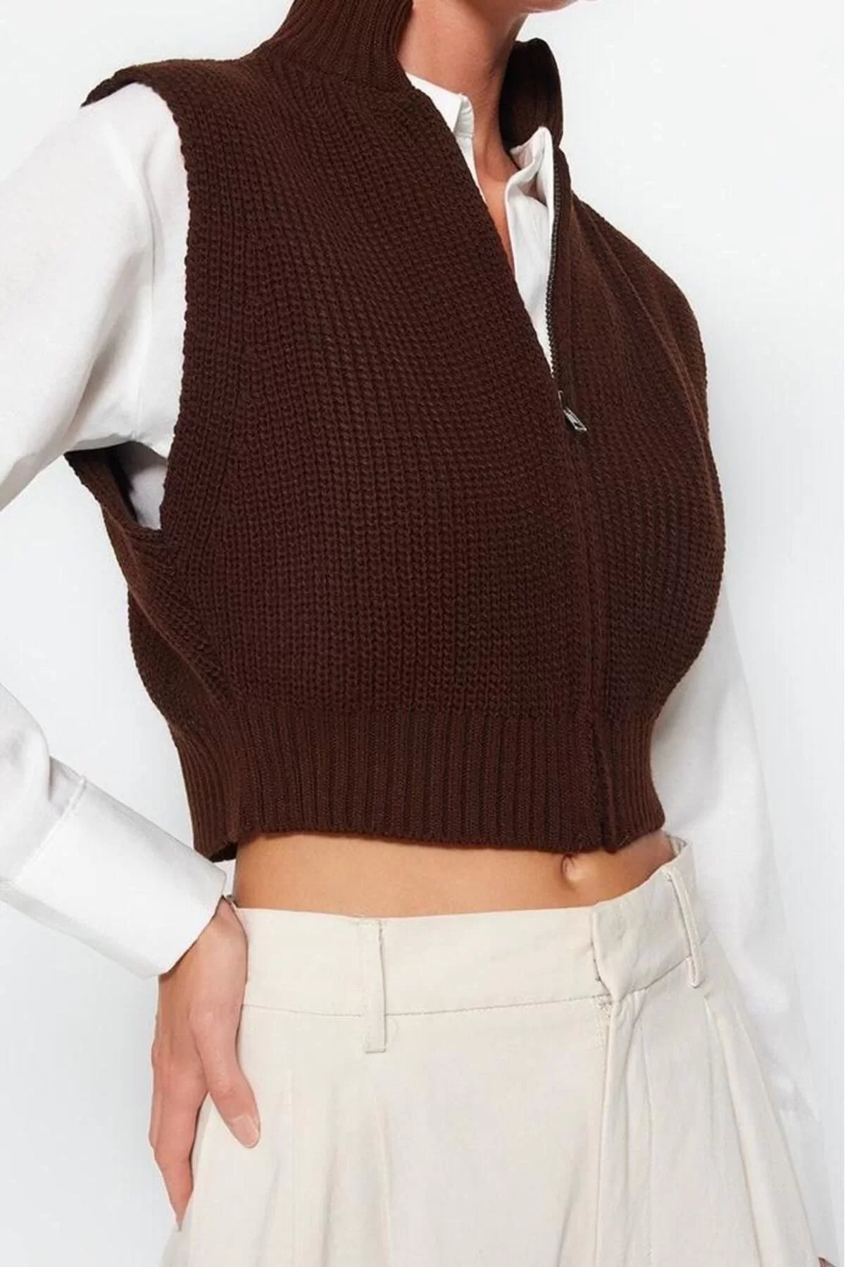 Women's Fashion Stylish Stand Collar Standard Sleeve Crop Zipper Basic Knitwear Vest