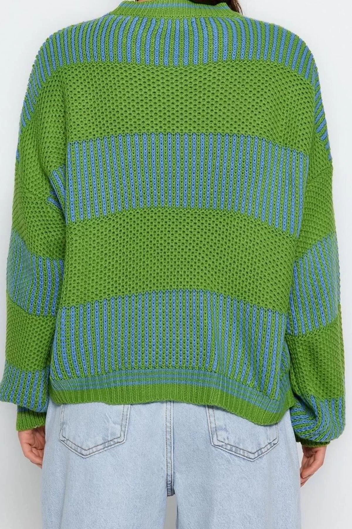 Women Fashion Stylish Crew Neck Standard Sleeve Regular Color Block Knitwear Sweater