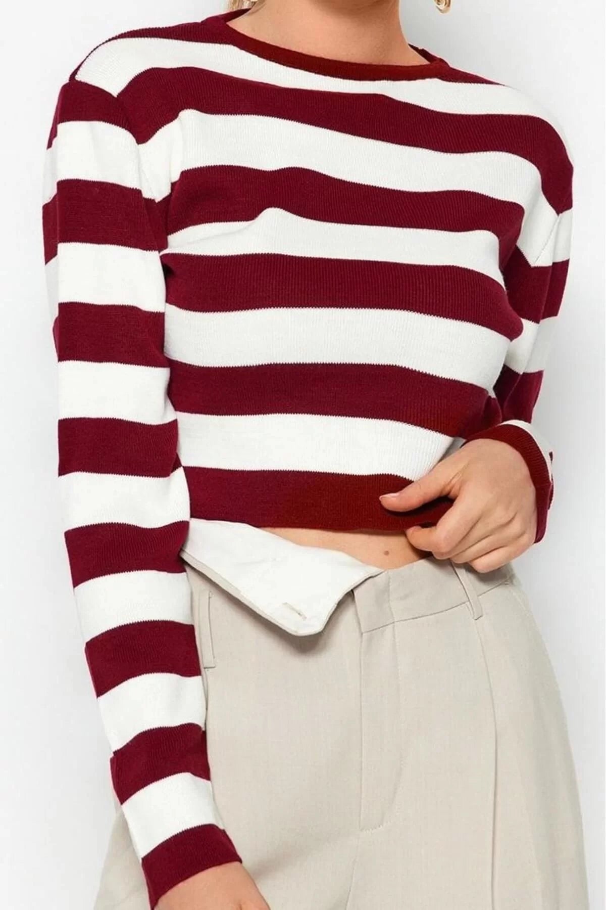 Women Fashion Stylish Crew Neck Standard Sleeve Crop Basic Striped Knitwear Sweater