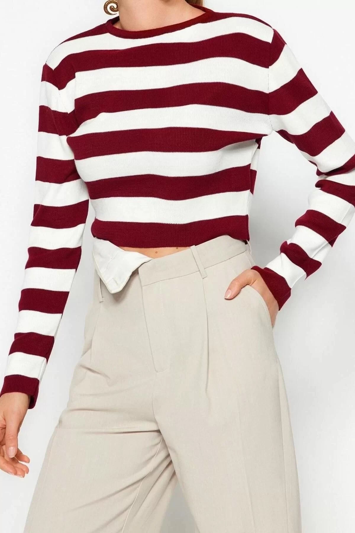 Women Fashion Stylish Crew Neck Standard Sleeve Crop Basic Striped Knitwear Sweater