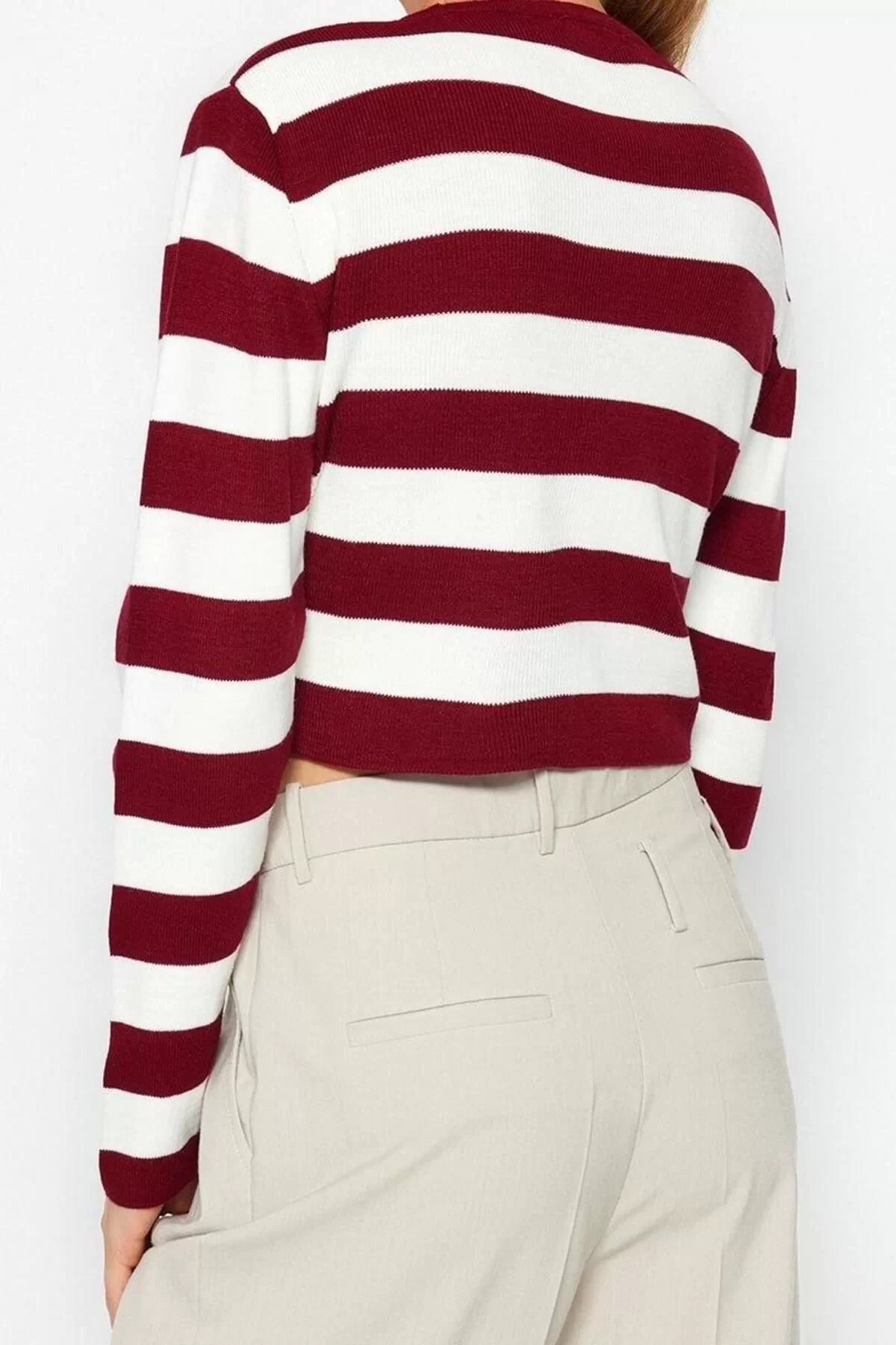 Women Fashion Stylish Crew Neck Standard Sleeve Crop Basic Striped Knitwear Sweater