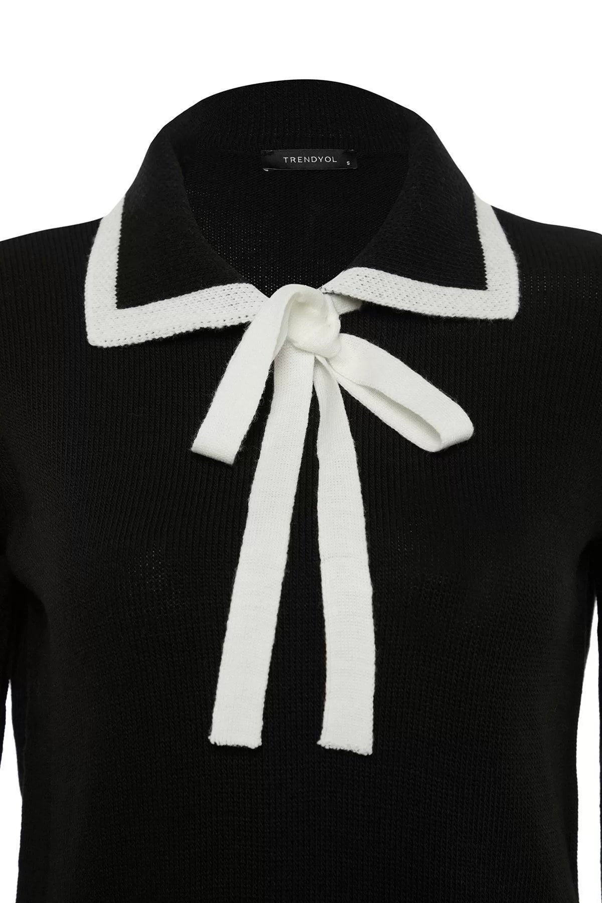 Women's Fashion Stylish Polo Neck Standard Sleeve Regular Color Block Ribbon Detailed Knitwear Sweater