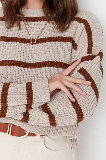 Women Fashion Stylish Crew Neck Low Sleeve Crop Basic Striped Knitwear Sweater