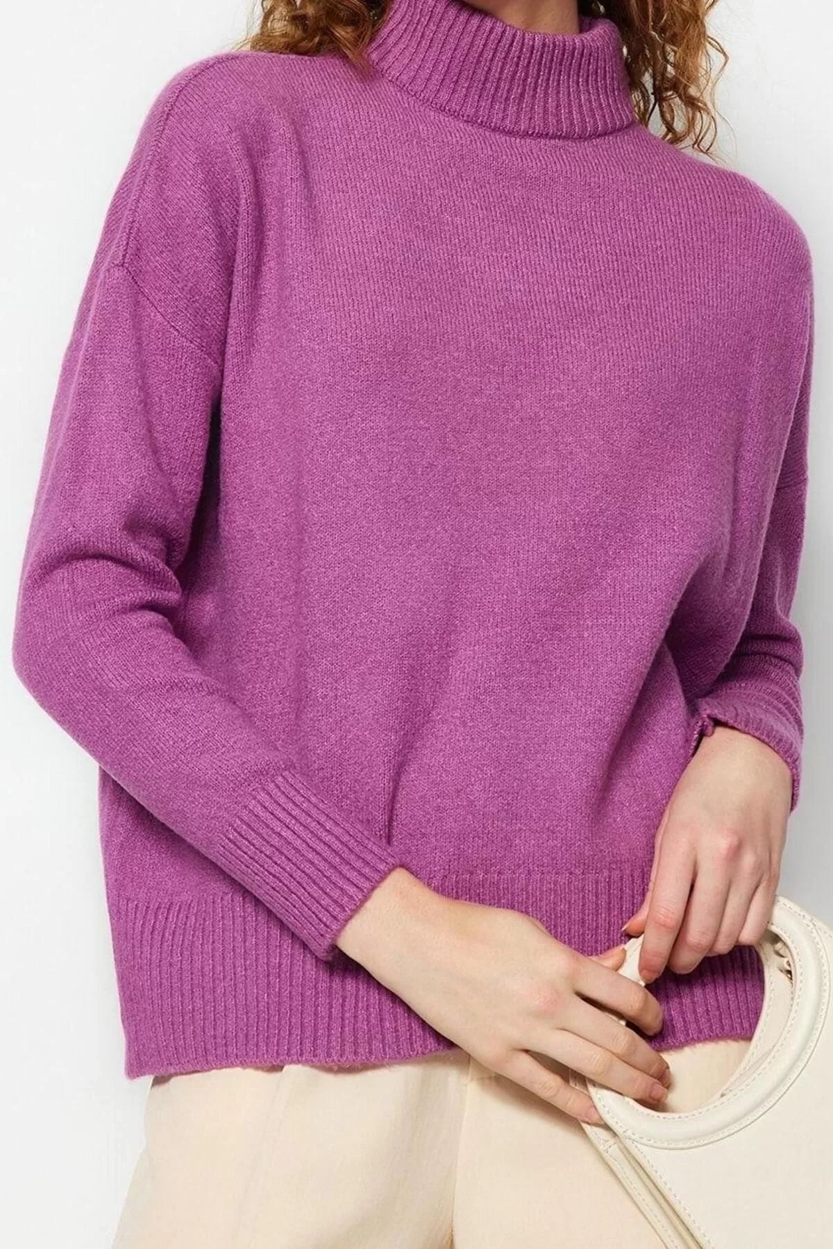 Women's Fashion Stylish Stand Collar Low Sleeve Regular Wide Fit Soft Texture Knitwear Sweater