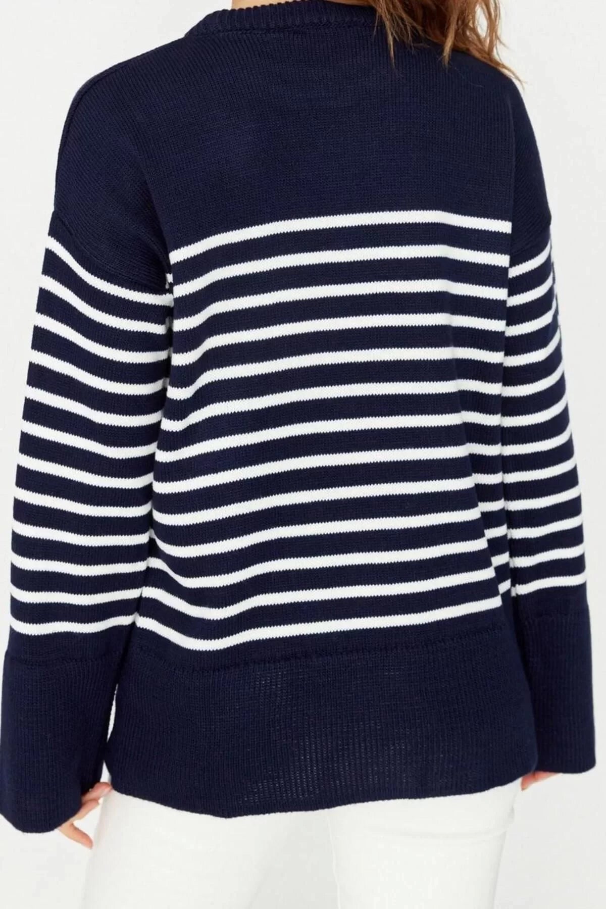 Women Fashion Stylish Crew Neck Standard Sleeve Regular Striped Knitwear Sweater