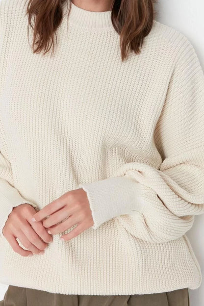 Women Fashion Stylish Crew Neck Balloon Sleeve Regular Wide Pattern Basic Knitwear Sweater