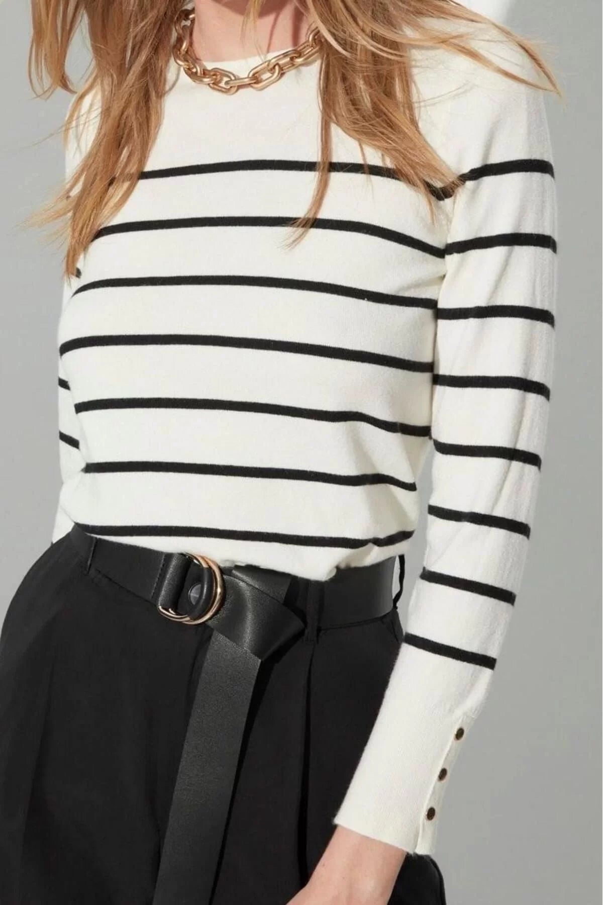 Women Fashion Stylish Crew Neck Standard Sleeve Regular Special Yarn Striped Knitwear Sweater