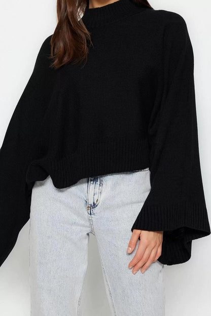 Women Fashion Stylish Stand Collar Low Sleeve Regular Wide Fit Batwing Sleeve Knitwear Sweater