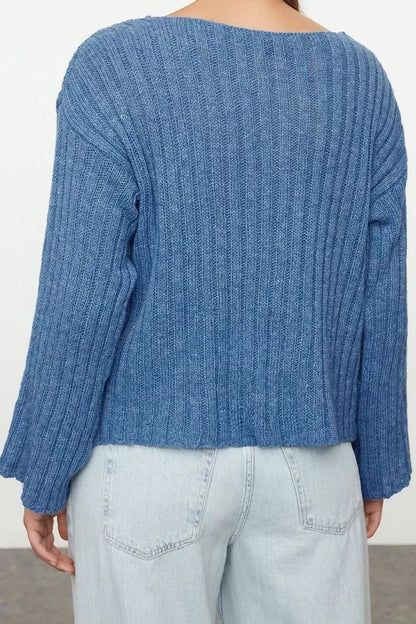 Women Fashion Stylish V Neck Standard Sleeve Crop Wool Wide Pattern Basic Knitwear Sweater