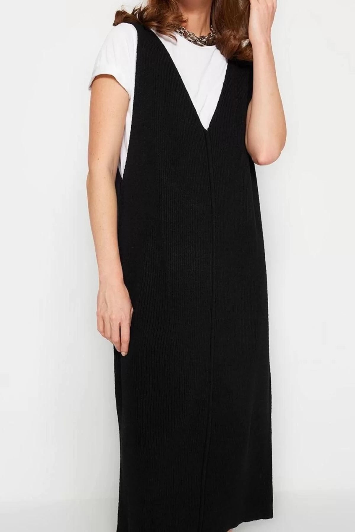 Women Fashion Stylish Maxi Length V Neck Regular Black Knitted Vest Dress