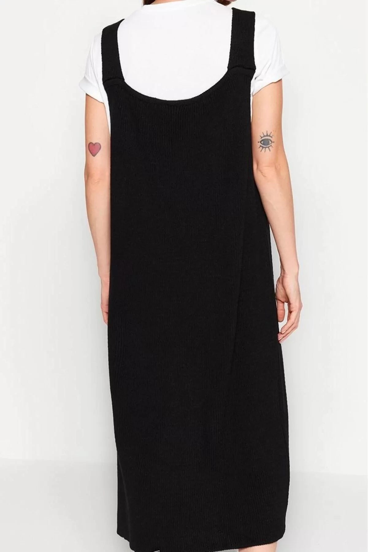 Women Fashion Stylish Maxi Length V Neck Regular Black Knitted Vest Dress