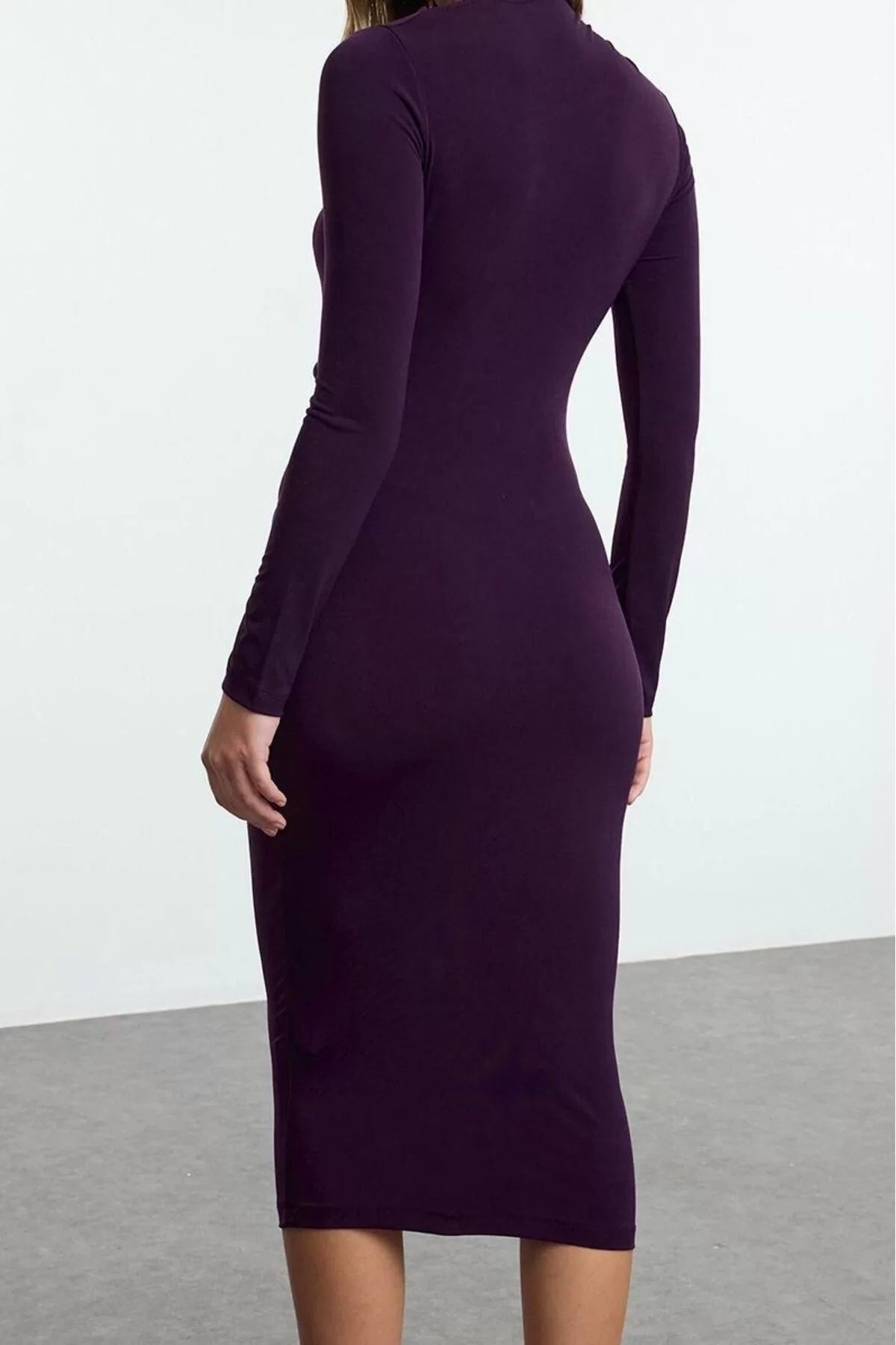 Women Fashion Stylish Midi Length Stand Collar Slim Cut Out Detailed Fitted Body-Smoothing Flexible Knitted Dress