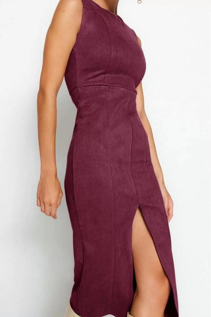 Women Fashion Stylish Midi Length Crew Neck Fitted Slit Straight Cut Suede Woven Dress