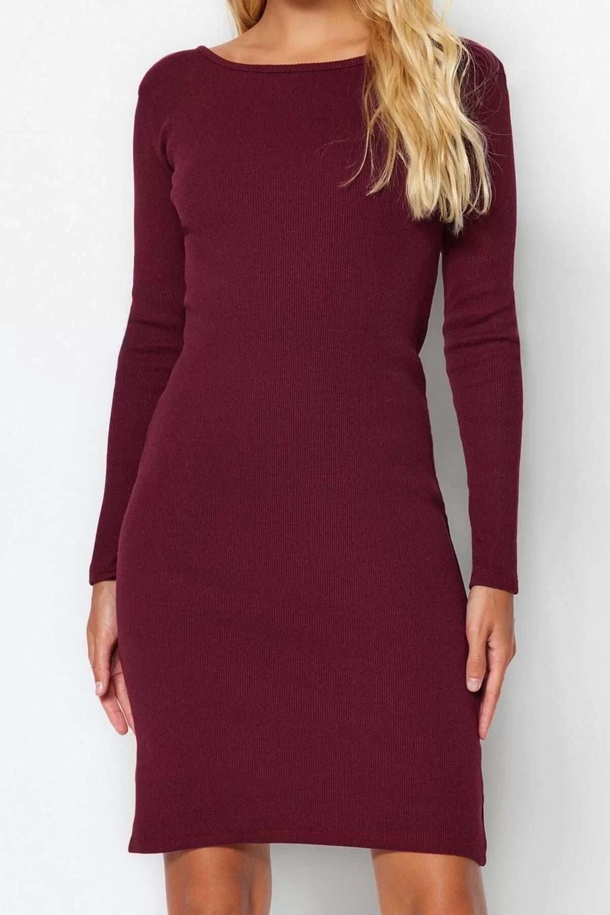 Women's Fashion Mini Length Crew Neck Slim Ribbed Back Detailed Fitted Body-Smoothing Flexible Knitted Dress