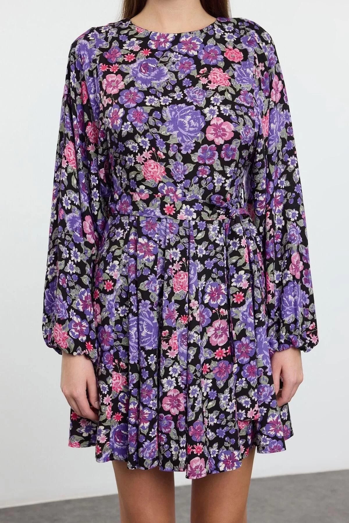 Women Fashion Stylish Mini Length Crew Neck Regular Belted Floral Woven Dress