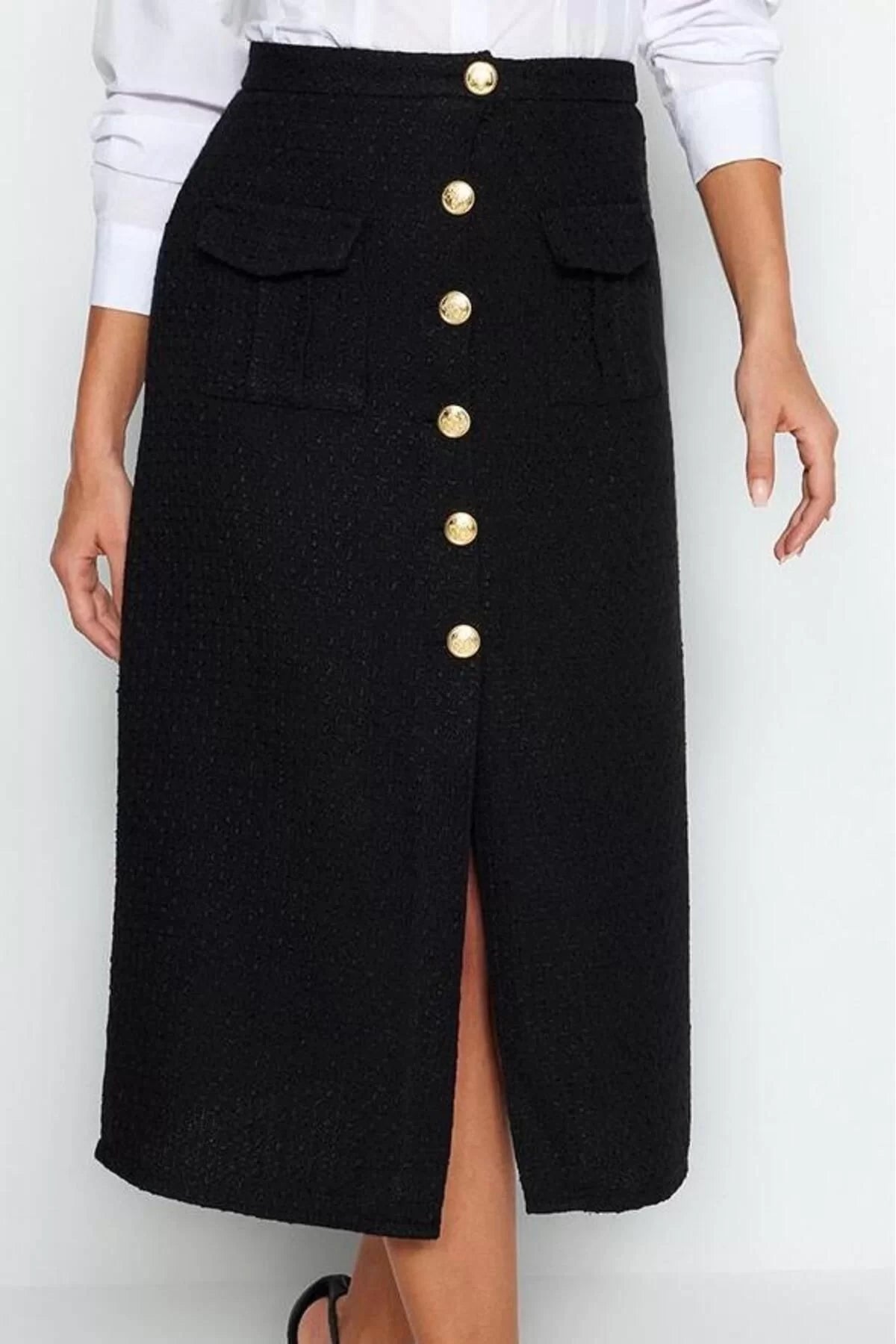 Women Fashion Style Midi Unlined Woven Tweed Fabric Button Detailed Midi Woven Skirt