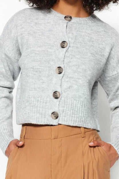 Women Fashion Stylish Crew Neck Low Sleeve Crop Soft Texture Buttoned Knitwear Cardigan