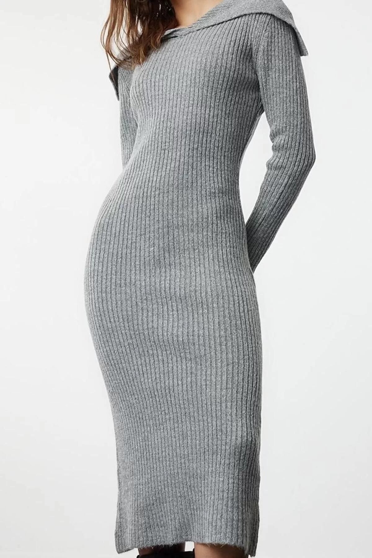 Women Fashion Stylish Midi Length Carmen Collar Regular Knitwear Soft Texture Turn-down Collar Dress