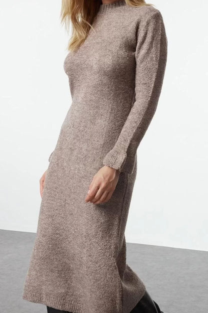 Women Fashion Stylish Midi Length Crew Neck Regular Knitwear Boucle Dress