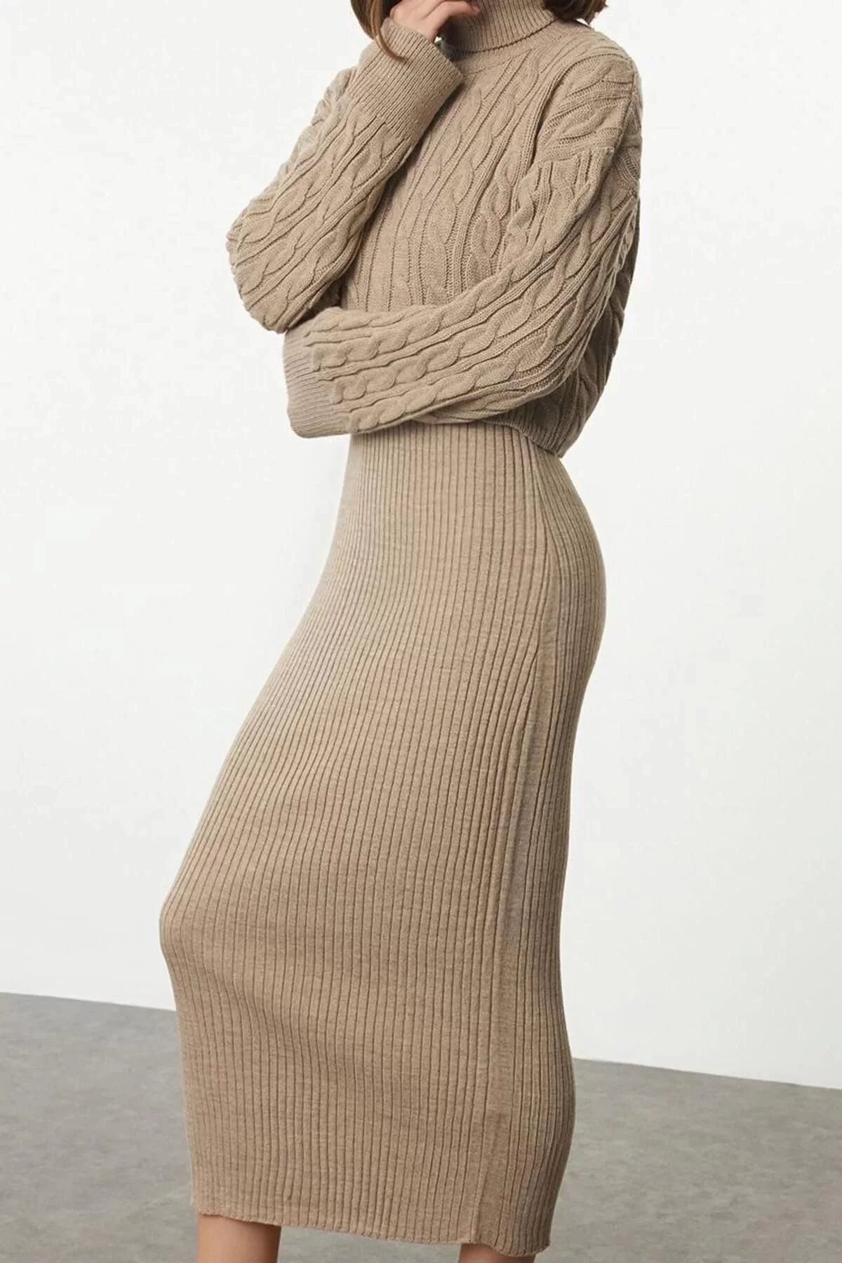 Women Fashion Stylish Regular Length Turtleneck Regular Knitwear Sweater-Dress Set