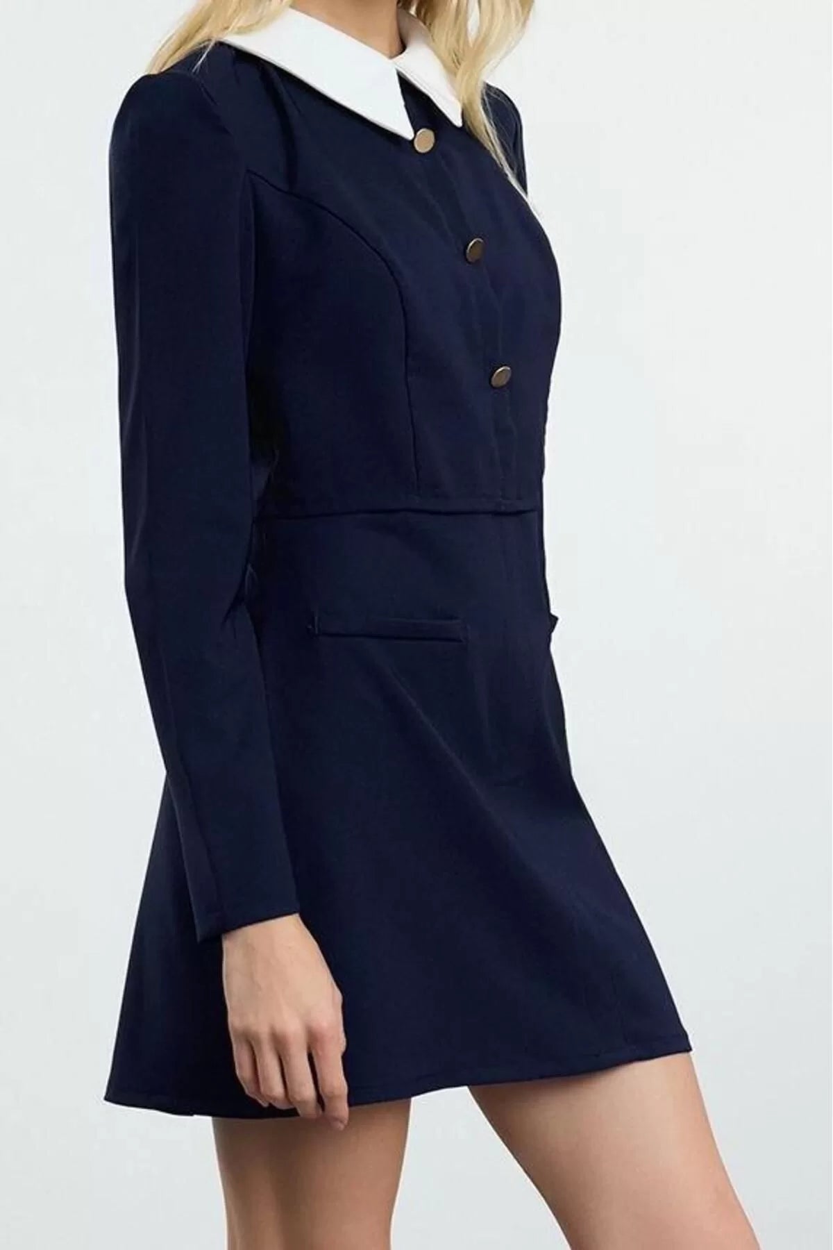 Women Fashion Stylish Mini Length Shirt Collar Regular Body-hugging Button Detailed Woven Dress