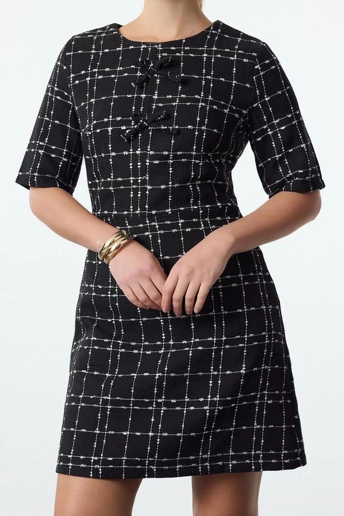 Women Fashion Stylish Mini Length Crew Neck Regular Plaid A Cut Bow Detailed Woven Tweed Dress