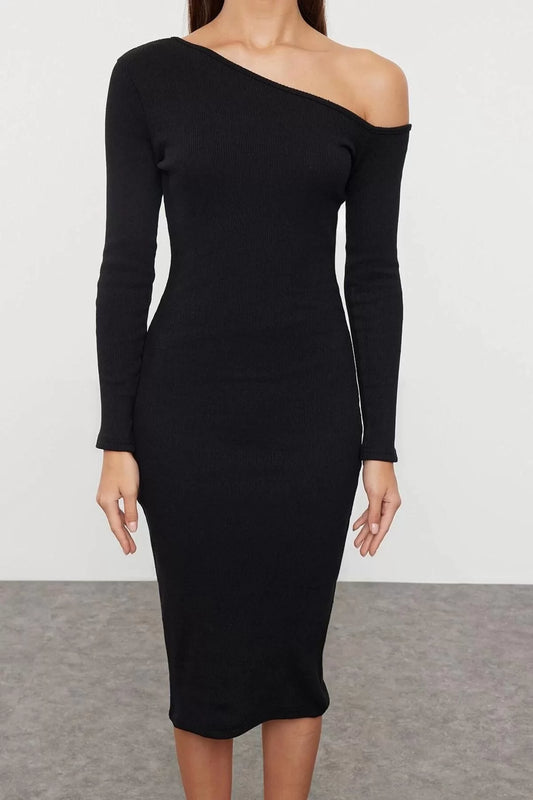 Women Fashion Stylish Midi Length Asymmetrical Collar Slim Fitted Bodycon Elastic Knitted Dress