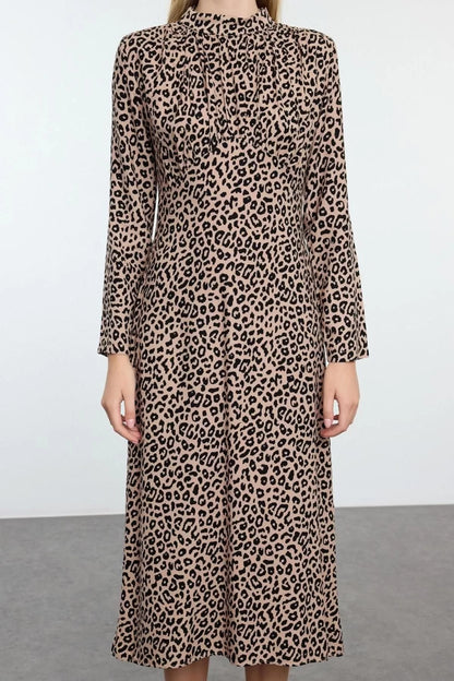 Women Fashion Stylish Midi Length Stand Collar Regular Animal Pattern Collar Drape Detailed A Cut Woven Dress