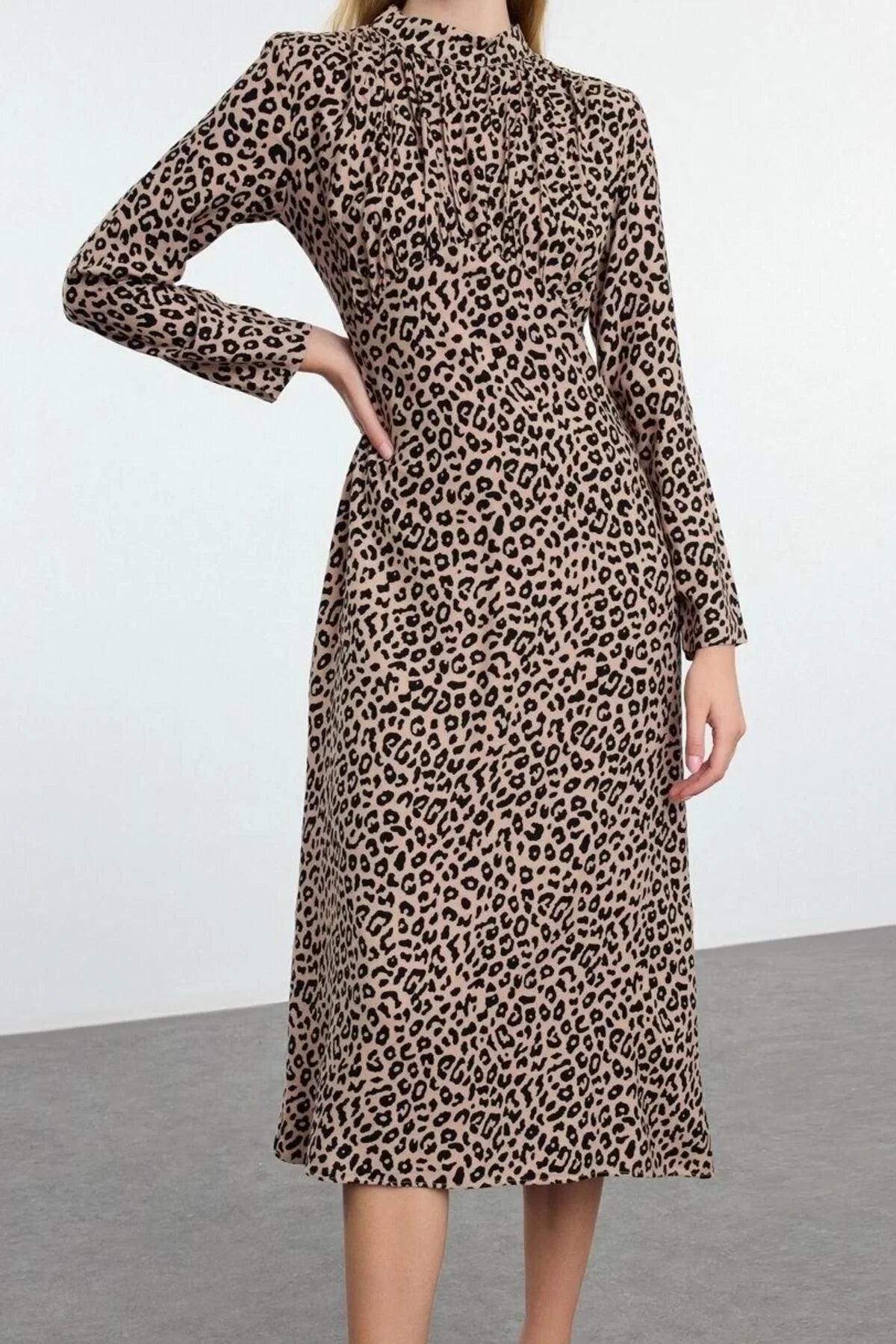 Women Fashion Stylish Midi Length Stand Collar Regular Animal Pattern Collar Drape Detailed A Cut Woven Dress