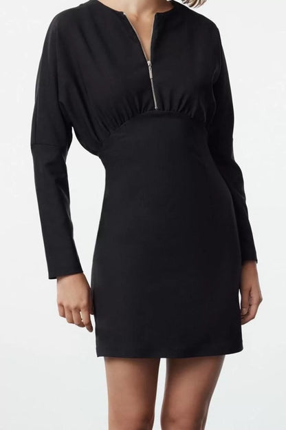 Women Fashion Stylish Mini Length Crew Neck Fitted Body-Smoothing Zipper Detailed Woven Dress