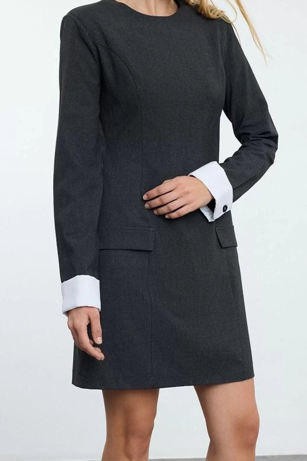 Women Fashion Stylish Mini Length Crew Neck Regular Straight Cut Cuff Detailed Woven Dress