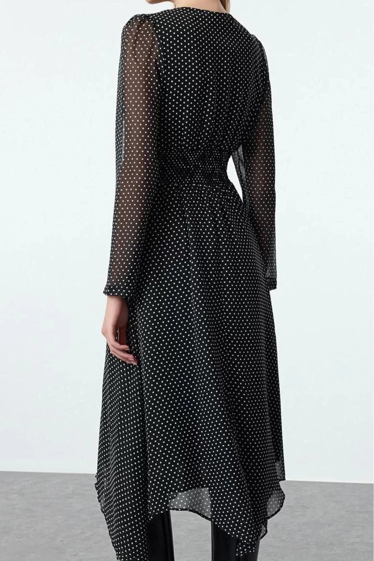 Women's Midi Length Double Breasted Polka Dot A-Line Neck Handkerchief Skirt Detailed Lined Chiffon Woven Dress