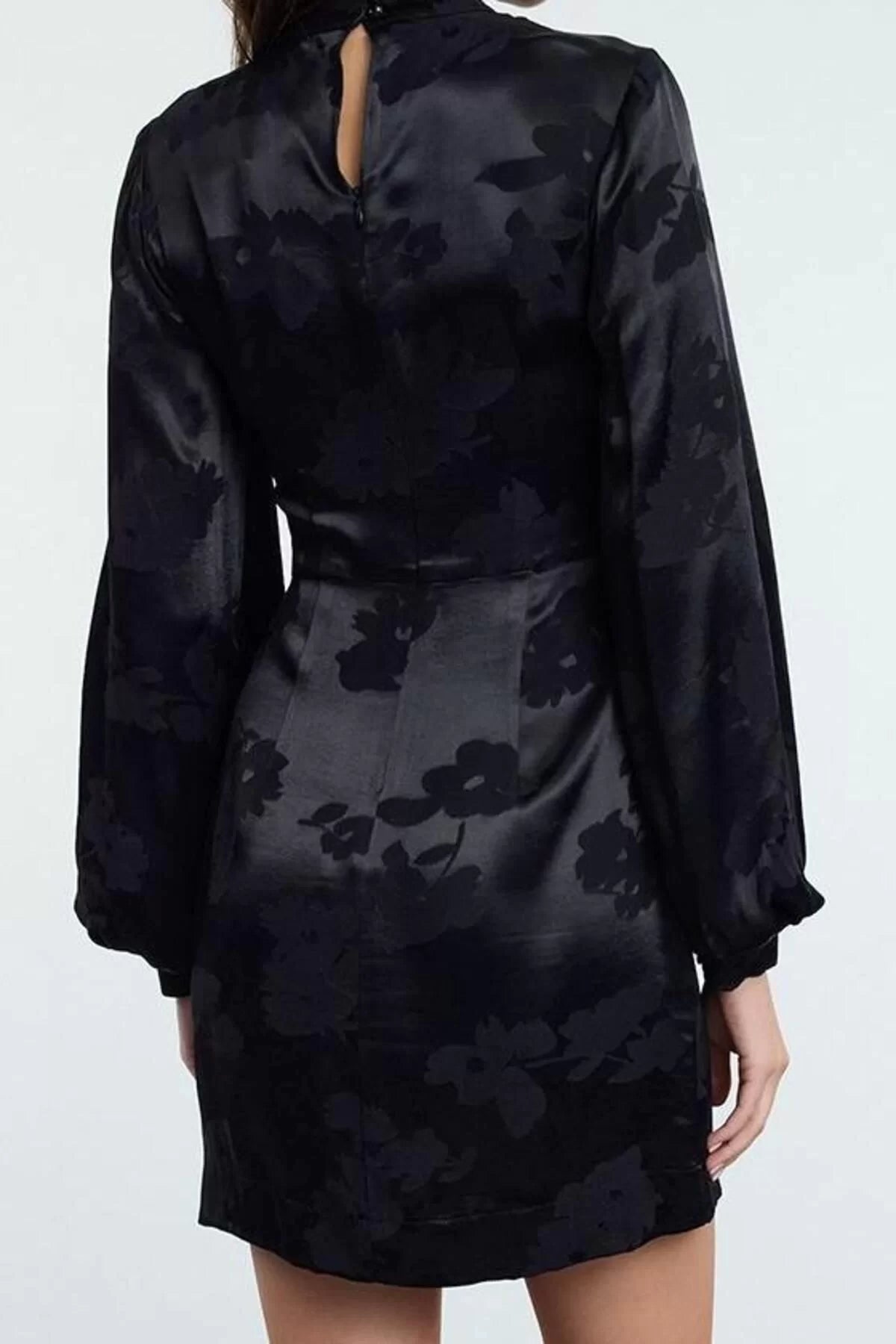 Women Fashion Stylish Mini Length Stand Collar Regular A Cut Balloon Sleeve Jacquard Satin Woven Dress