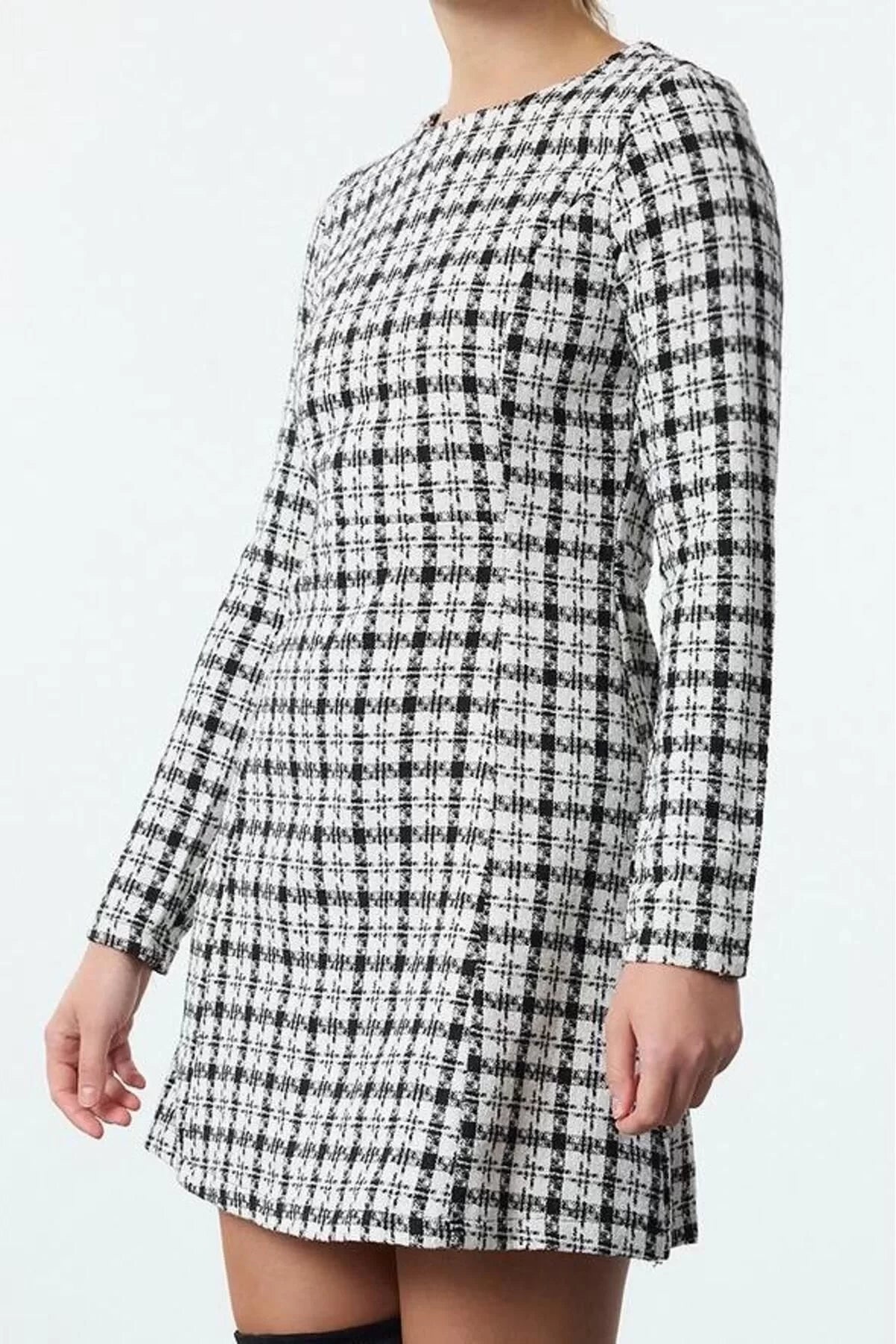 Women Fashion Stylish Mini Length Crew Neck Regular Plaid Checkered A Cut Woven Dress