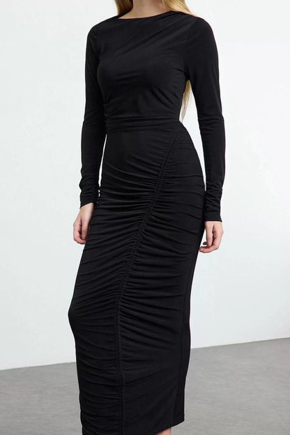 Women Fashion Stylish Midi Length Asymmetrical Collar Slim Fitted Elastic Knitted Dress with Drape Detail