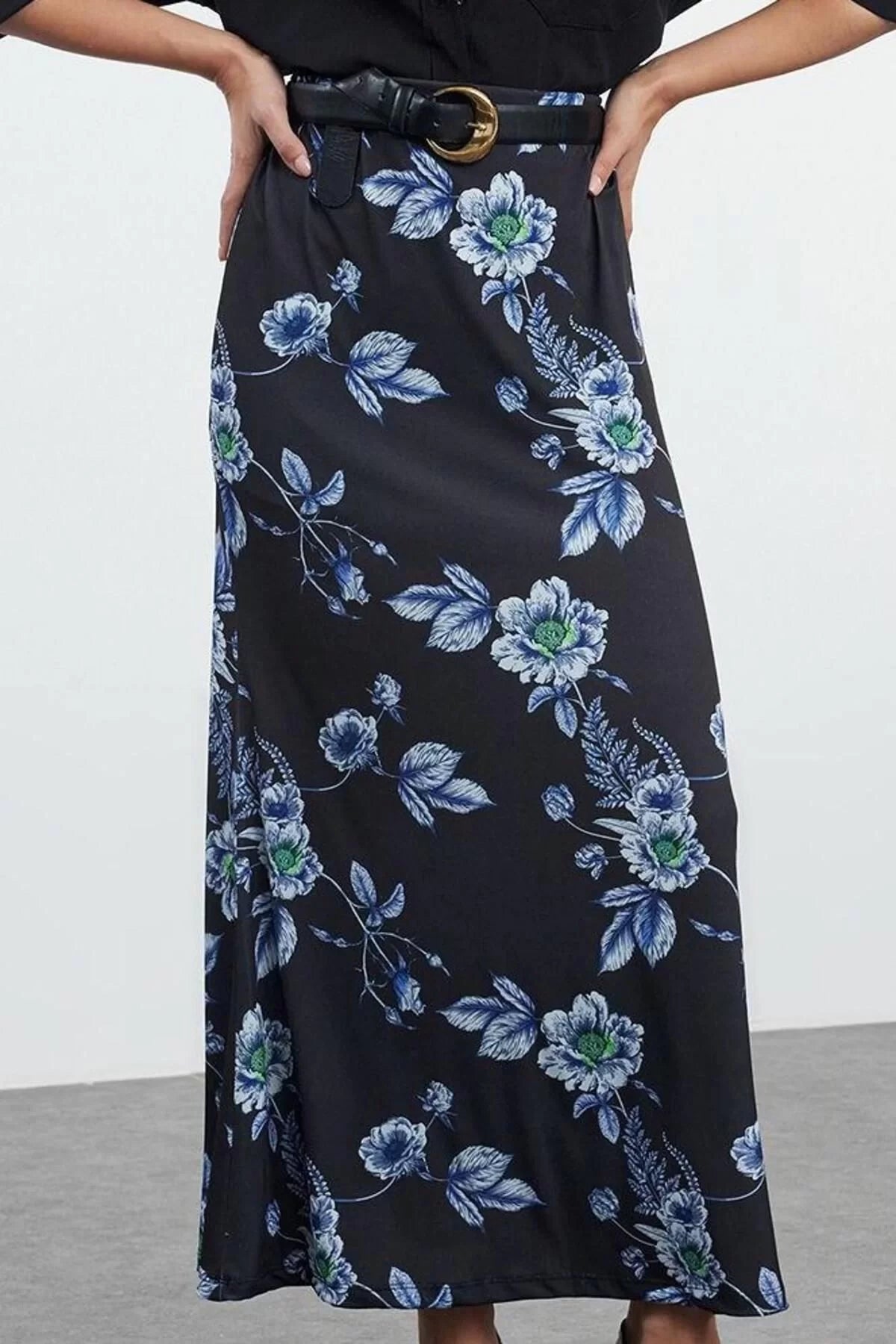 Women Fashion Style Maxi Unlined Knitted Floral Printed A Line Bell Cut Stretchy Maxi Skirt