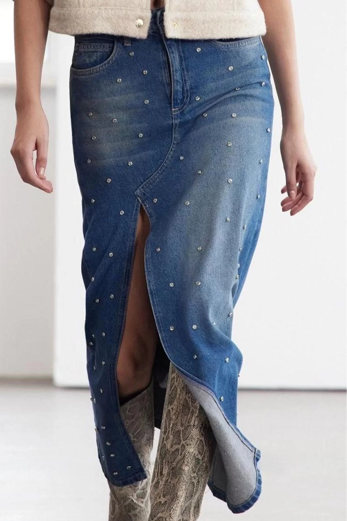 Women Fashion Style Maxi Unlined Denim Limited Edition Stoned High Waist Maxi Denim Skirt