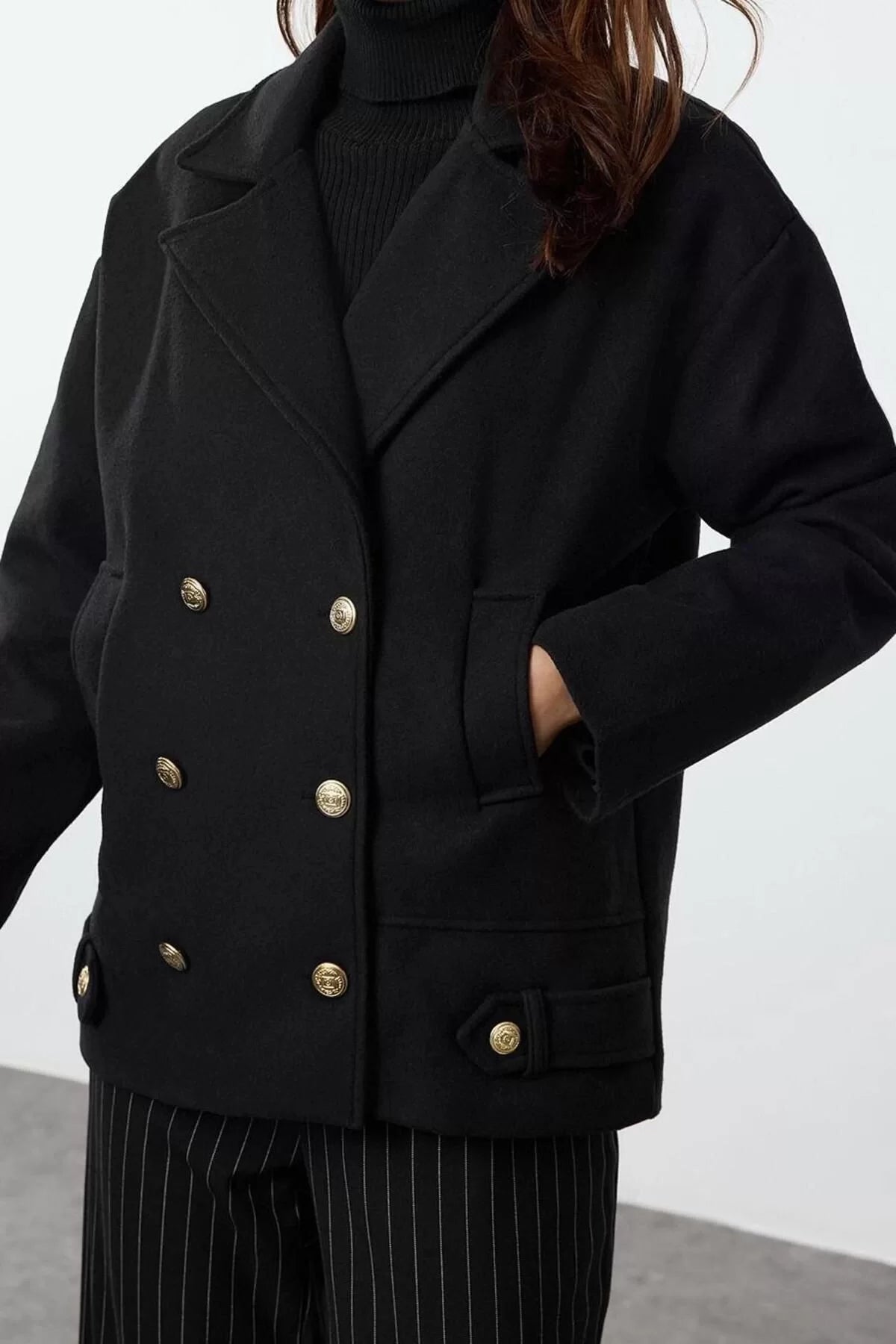 Women's Fashion Stylish Regular Jacket Collar Short Plain Lined Regular Button Detail Soft Textured Short Coat