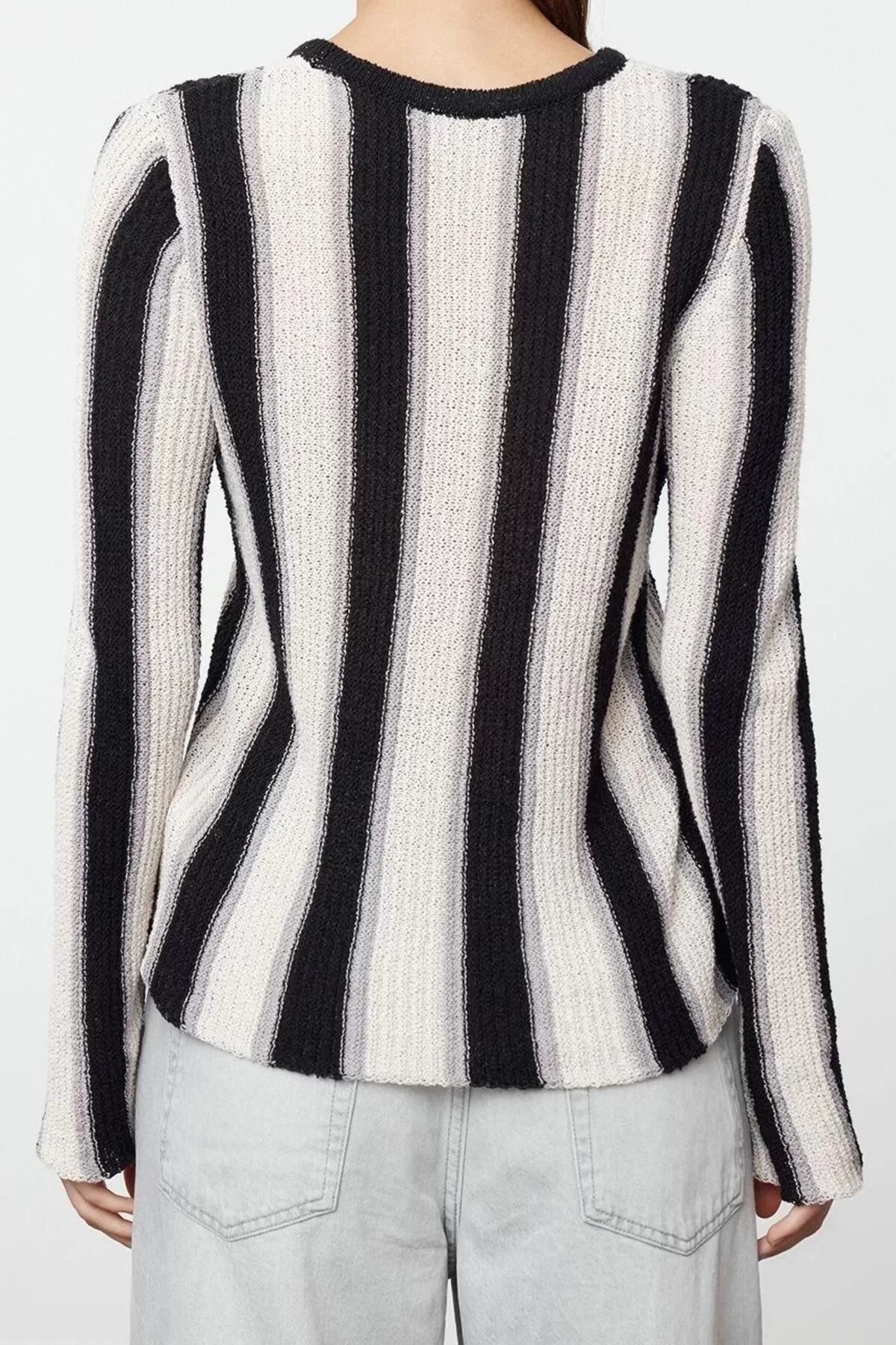 Women Fashion Stylish Crew Neck Standard Sleeve Regular Cotton Color Block Thin Knit Sweater