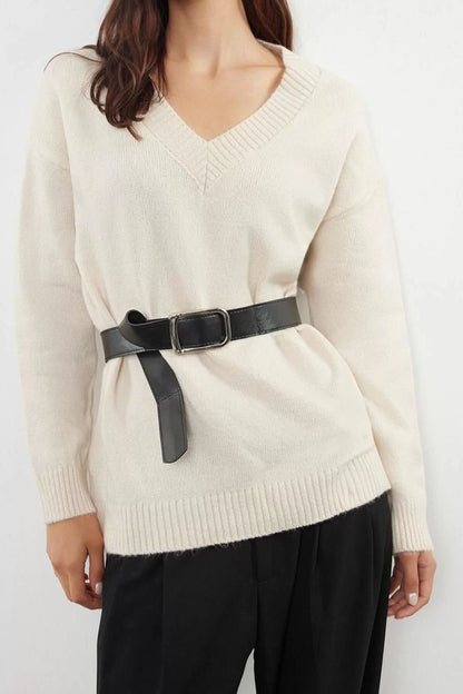 Women's Fashion Stylish V Neck Standard Sleeve Long Wide Pattern Belted Soft Texture Knitwear Sweater