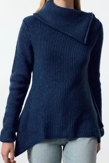 Women Fashion Stylish Asymmetrical Collar Standard Sleeve Regular Zippered Knitwear Sweater