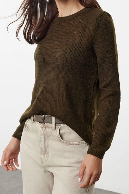 Women Fashion Stylish Crew Neck Standard Sleeve Regular Soft Textured Loose Knit Basic Knitwear Sweater