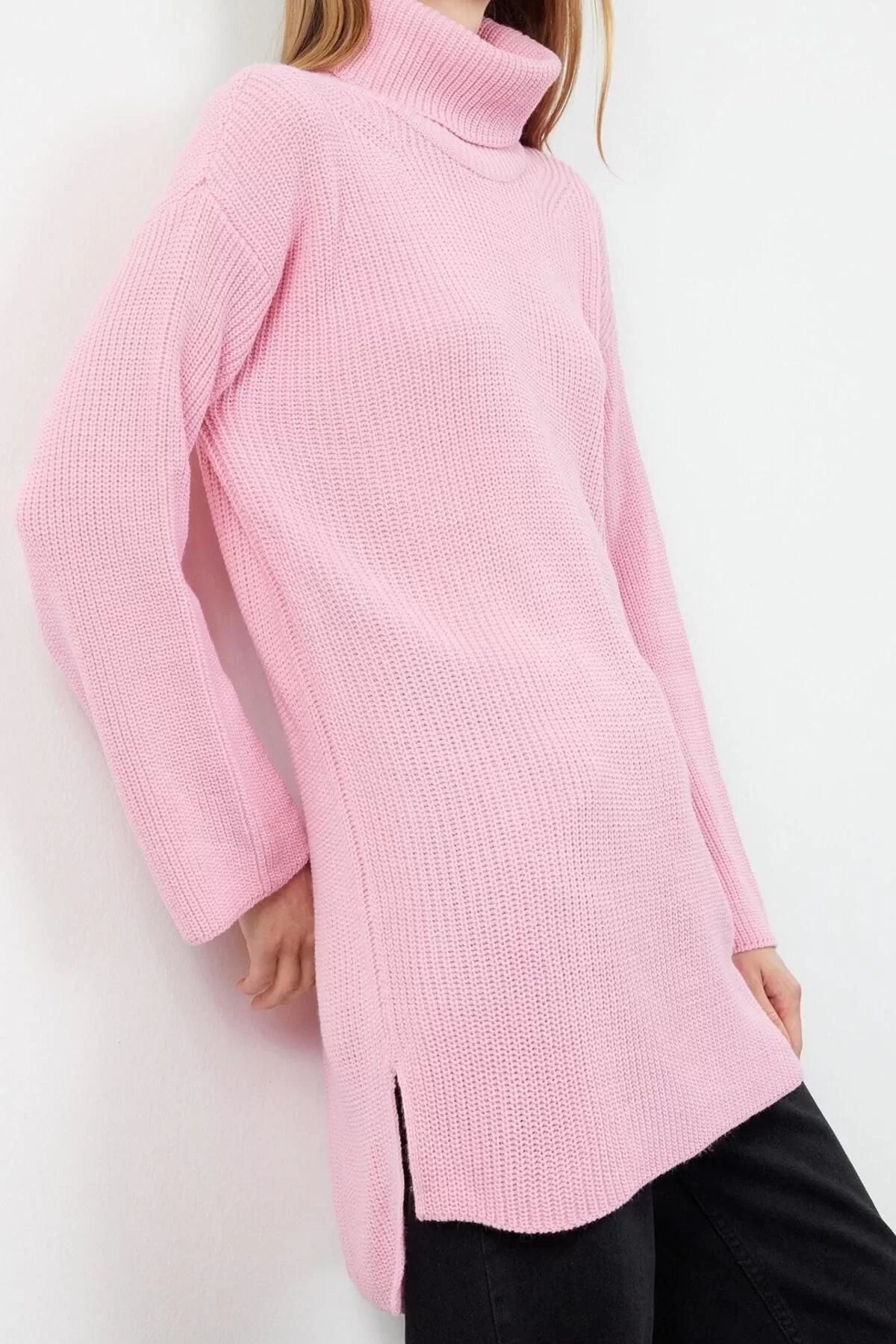 Women Fashion Stylish Turtleneck Standard Sleeve Long Wide Pattern Knitwear Sweater