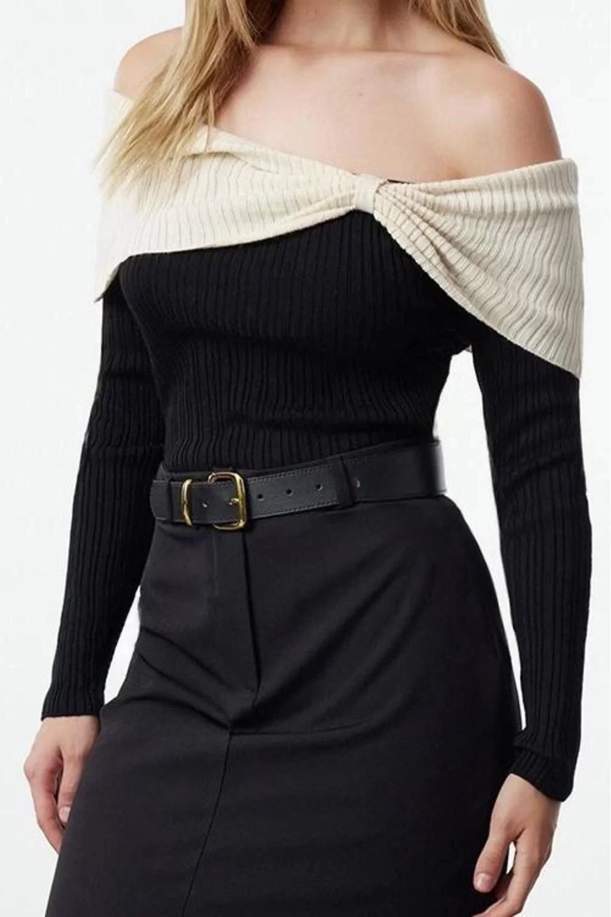 Women Fashion Stylish Carmen Collar Standard Sleeve Regular Ecru001 Color Block Knitwear Sweater