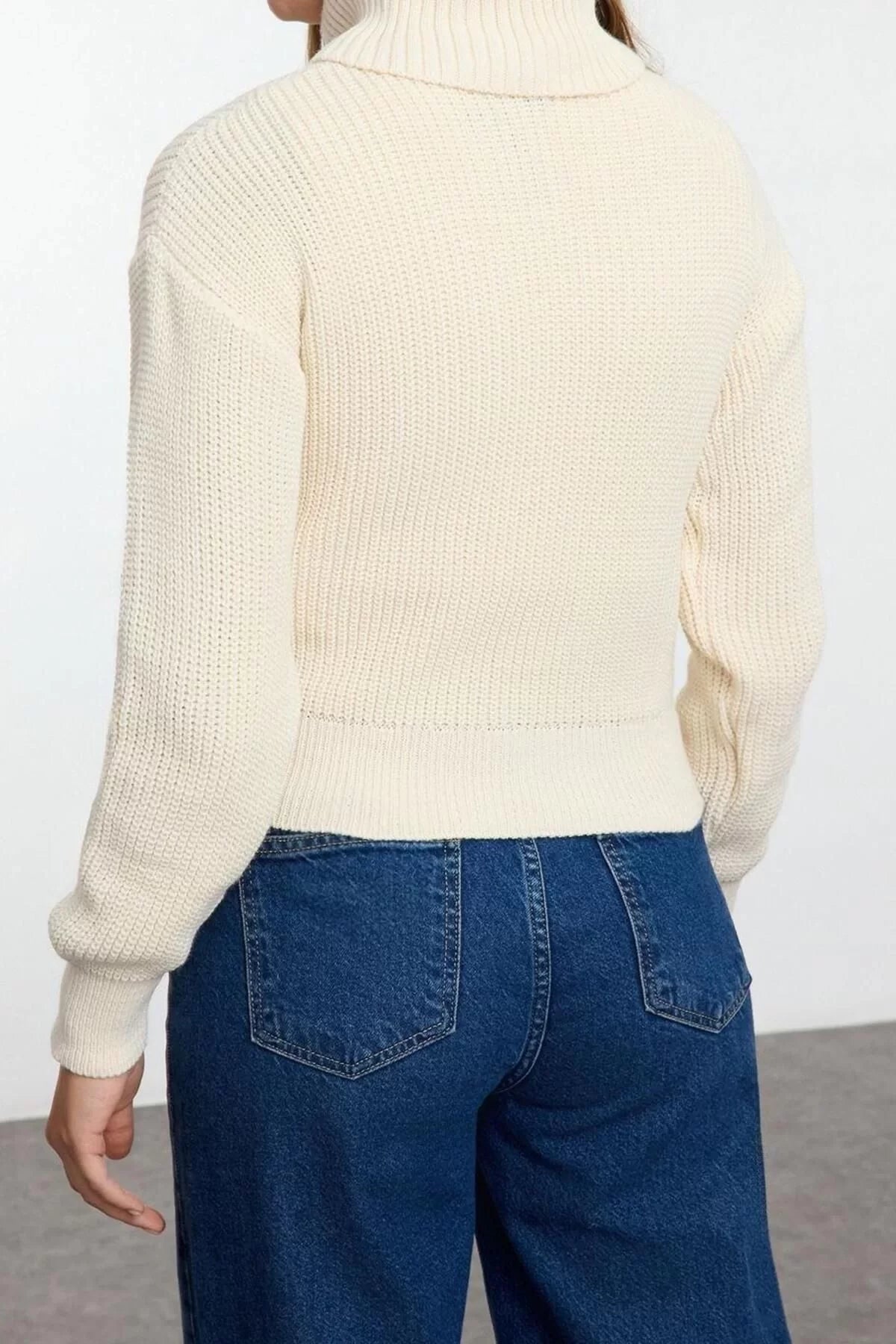 Women Fashion Stylish Turn-down Collar Standard Sleeve Regular Crop Sweater-Blouse Set Knitwear Sweater