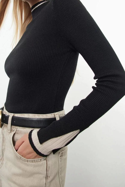 Women Fashion Stylish Crew Neck Standard Sleeve Regular Premium Quality Color Block Knitwear Sweater